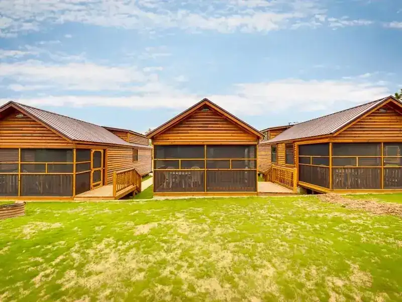 Park Series cabin by Ulrich Lifestyle Structures, photo 1 of 9